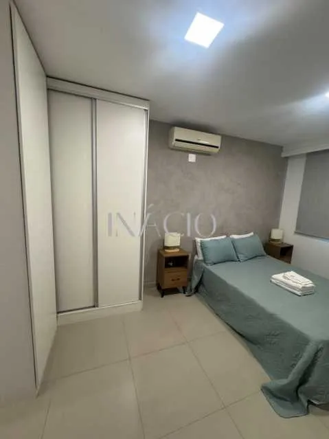 Jacuzzi y 5 dormitorios: casa de 300 m² — photo 18