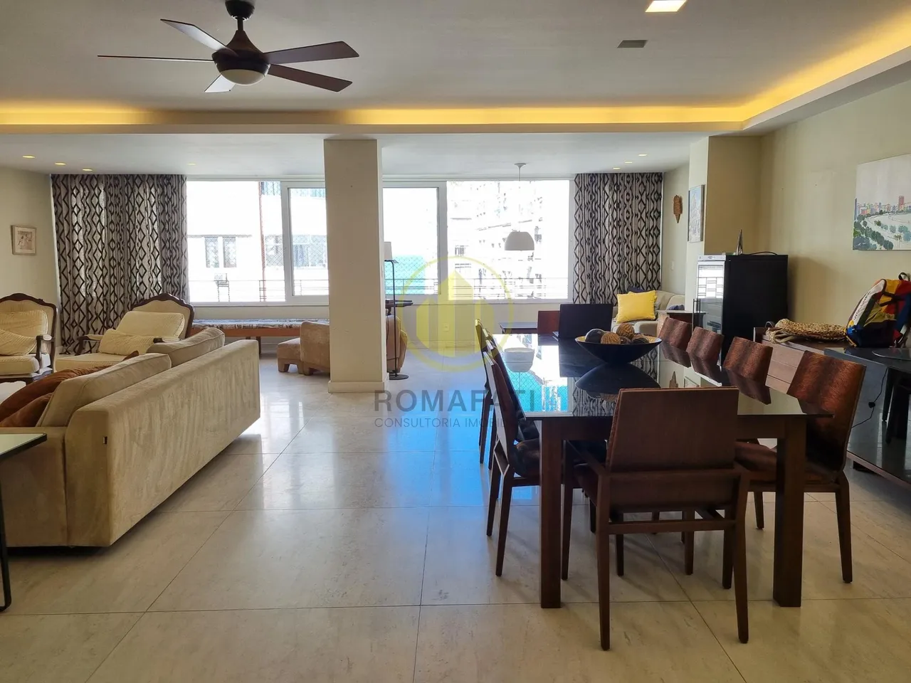 300 m² apartment with 3 bedrooms and an open-plan kitchen — photo 11