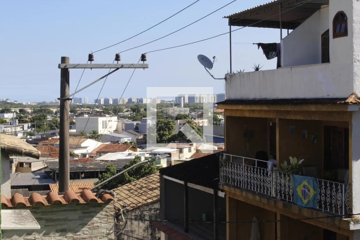 Casa para alugar com 4 quartos, varanda e quintal — photo 58