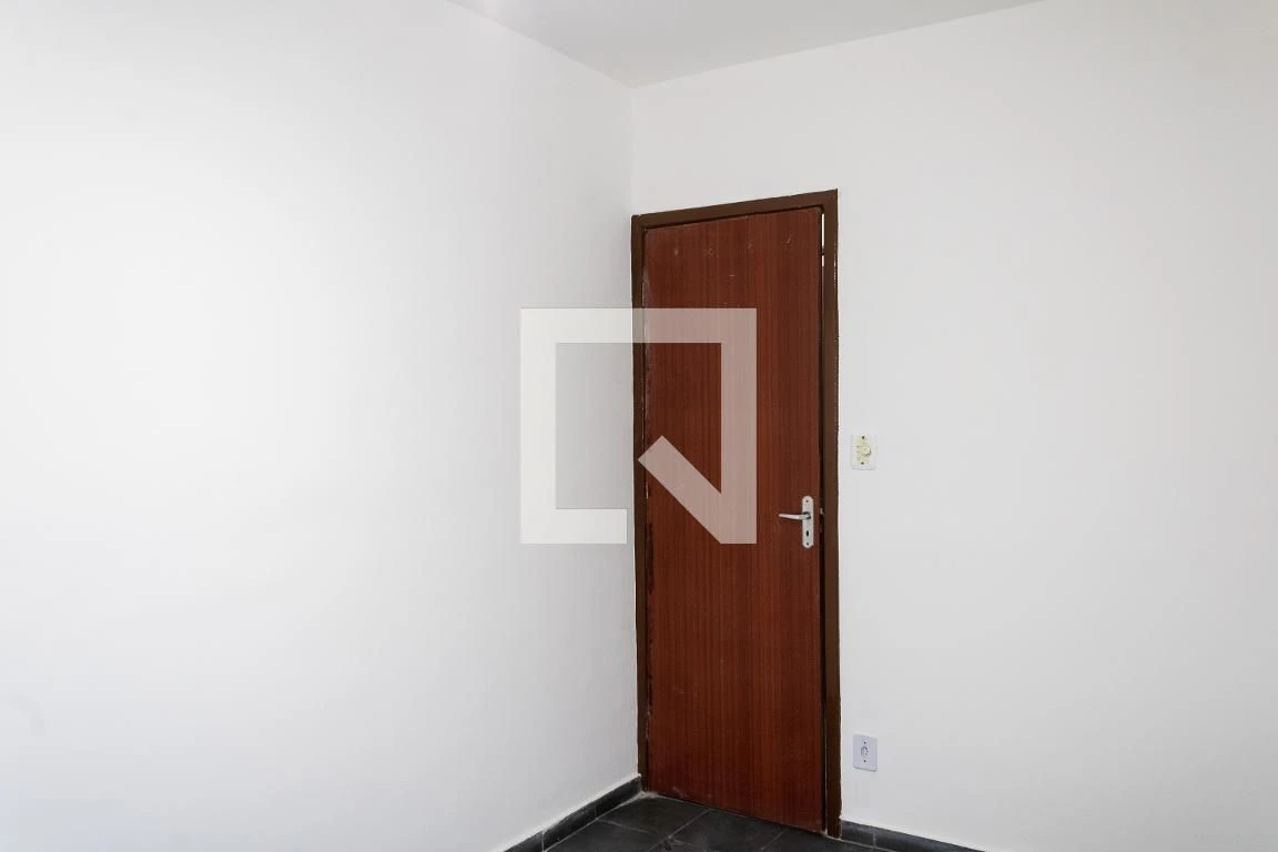 Unfurnished apartment with 2 bedrooms and closed kitchen — photo 44