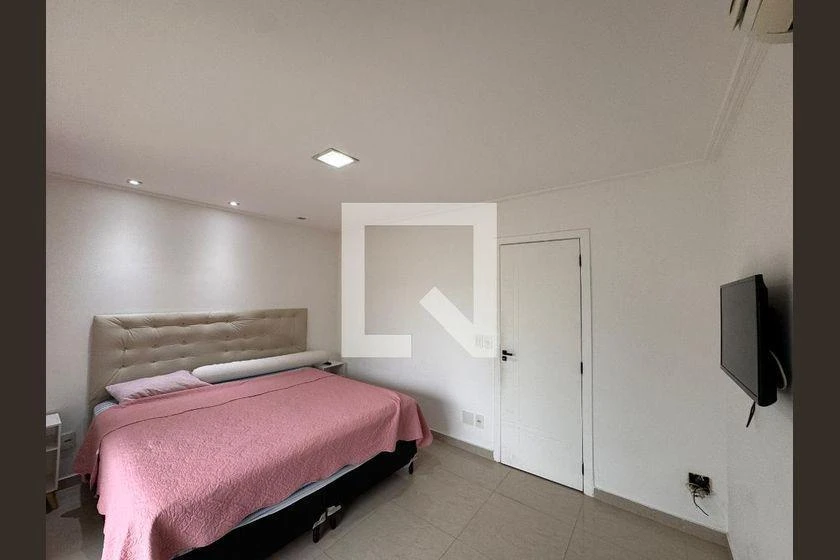 Casa em condomínio com 6 quartos e 6 banheiros — photo 26