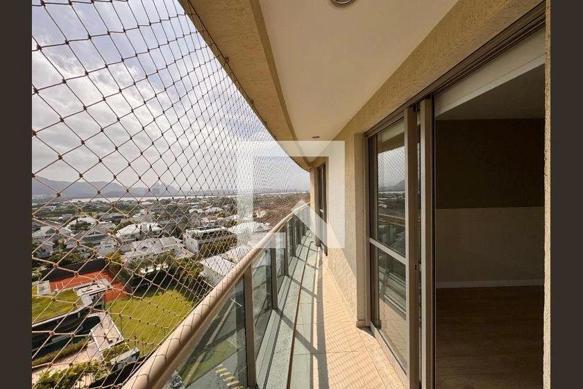 4-bedroom apartment with 4 en-suites and 3 parking — photo 32