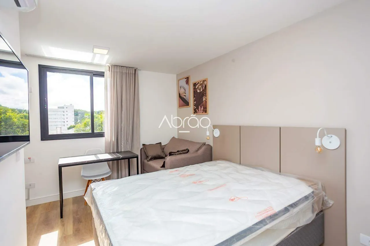 Furnished 17 m² studio with 1 bedroom and 1 bathroom — photo 13