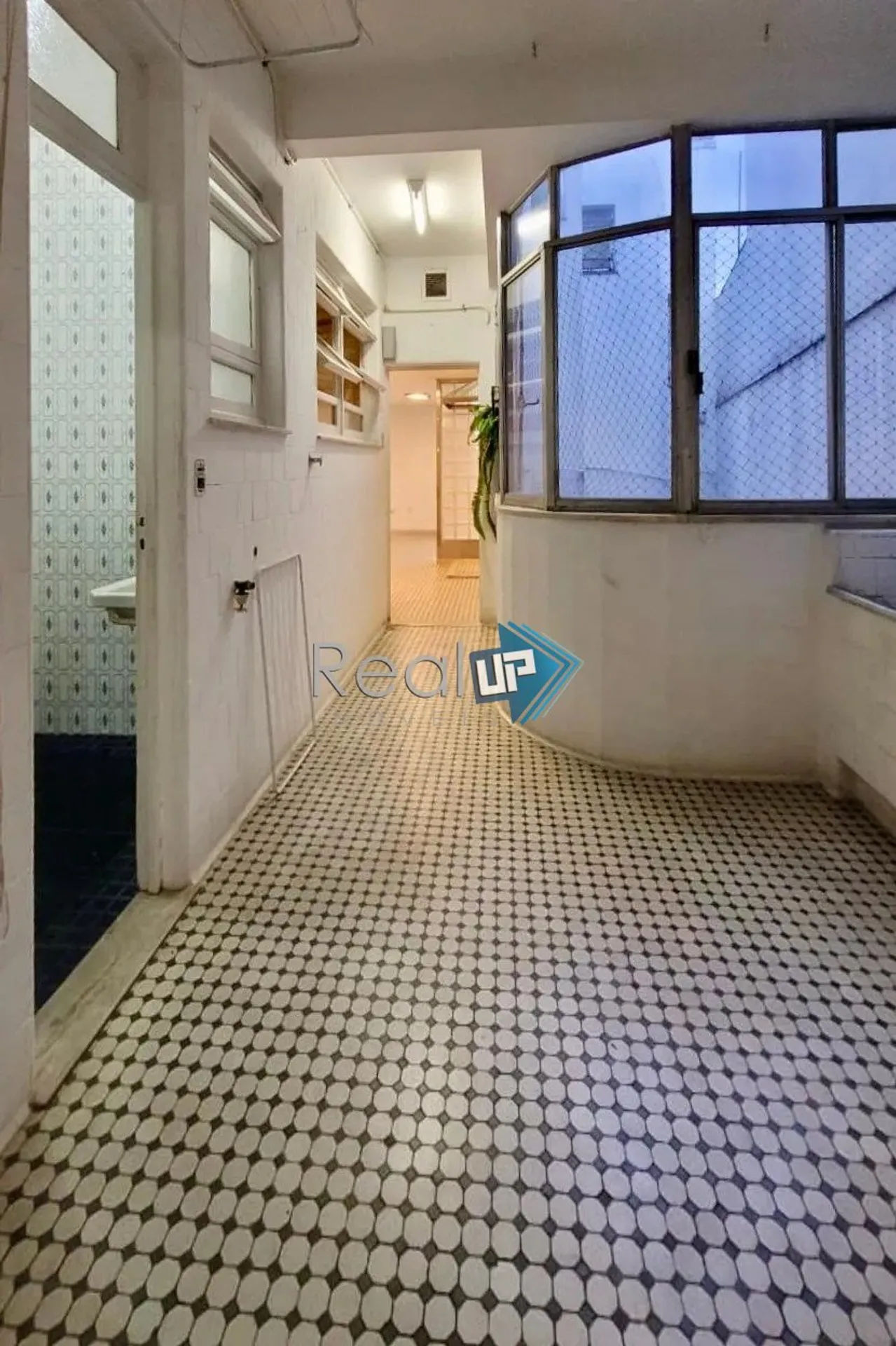 Apartamento para locação com 5 dormitórios e janelas do chão ao teto — photo 51