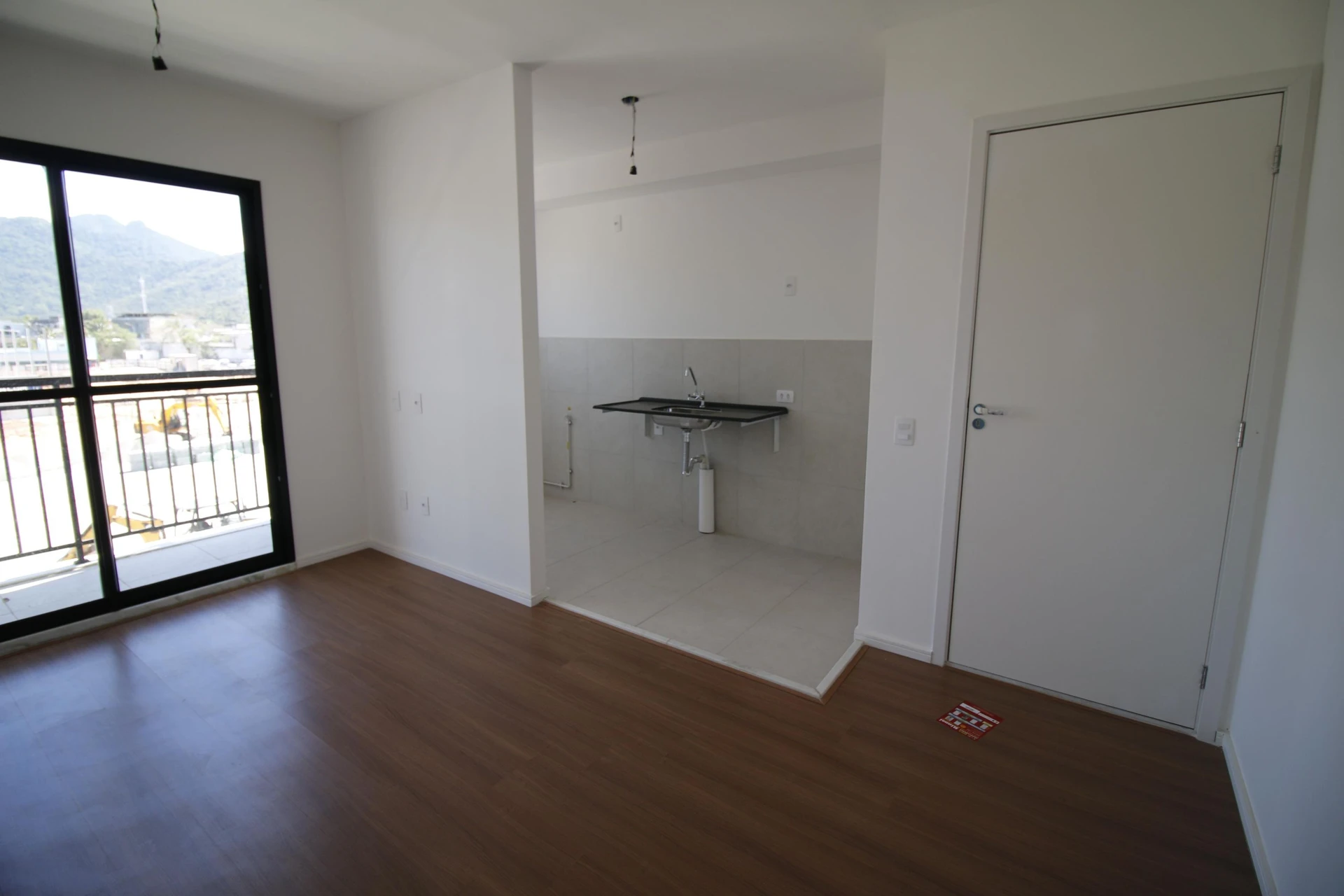 Apartamento com 2 quartos e 1 banheiro, com vaga