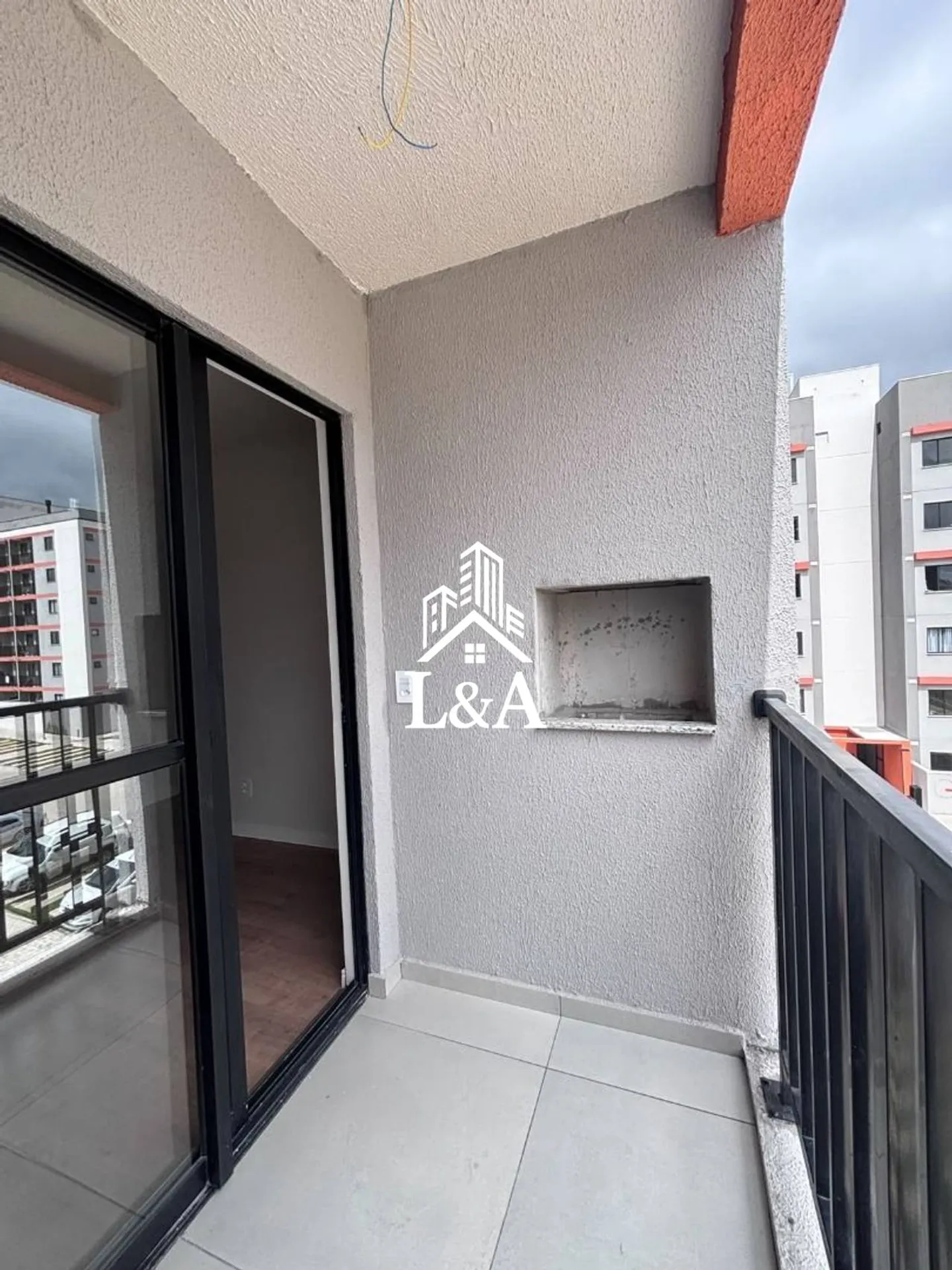 3-bedroom apartment in a building with a pool — photo 8