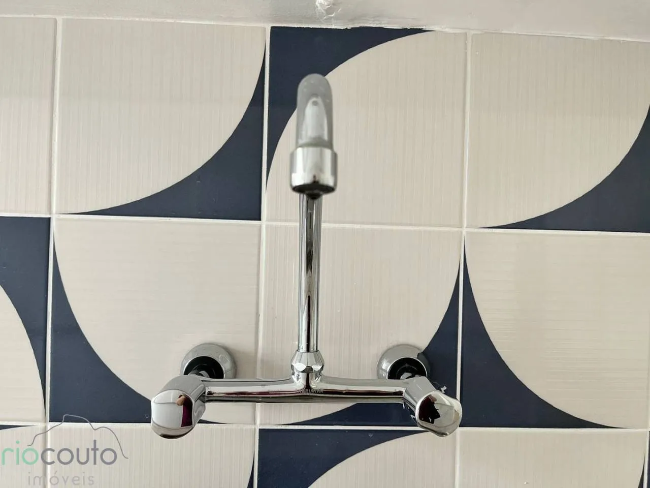 Apartamento com 1 dormitório e varanda com 2 banheiros — photo 5