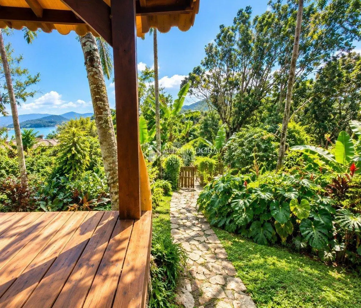 House, 100 m², with a water view — photo 39
