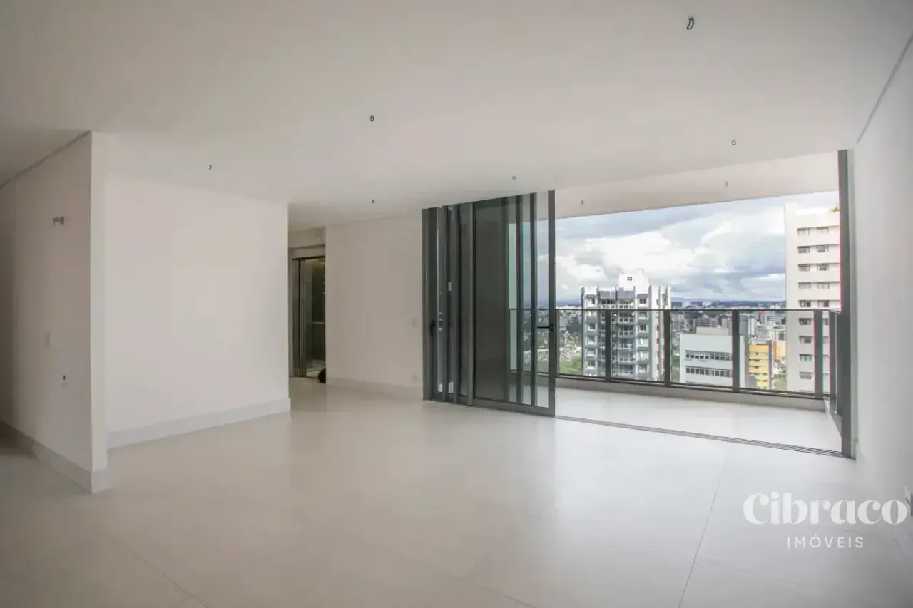 Unfurnished 288 m² apartment with 3 en-suite bedrooms — photo 3