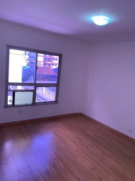 Apartment, 82 m², with wood or laminate floors — photo 3