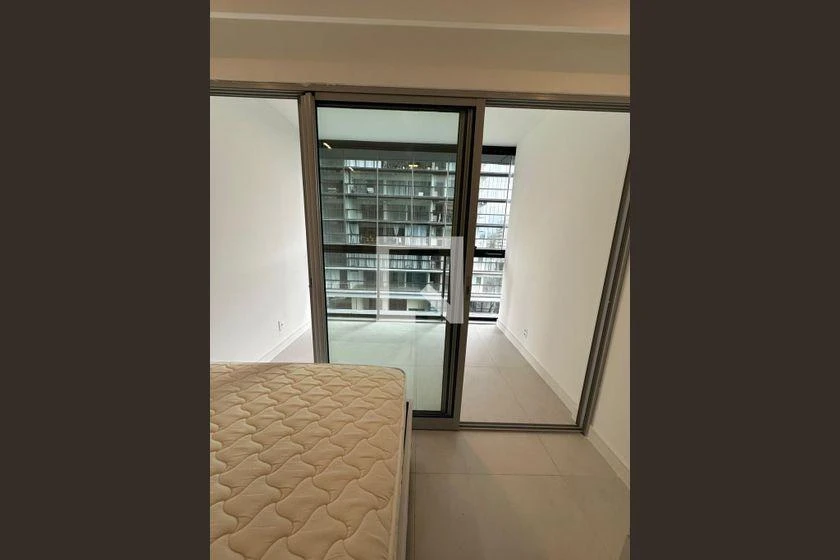 Apartamento de 2 quartos com máquina de lavar — photo 5