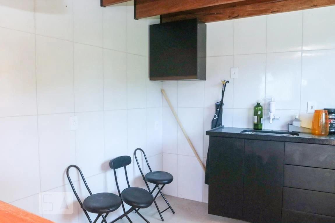 Rental house with 1 bedroom and a balcony — photo 3