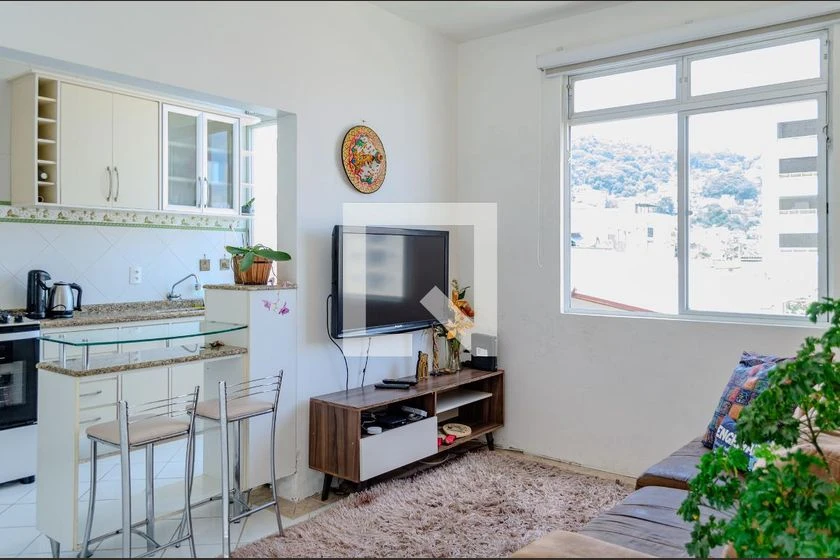 Apartamento amueblado de 2 dormitorios con mascotas y plaza — photo 2