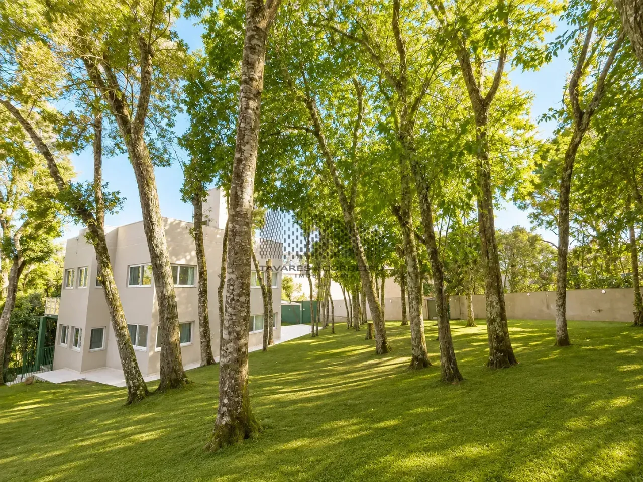 House with 5 bedrooms and 370 m² plus private BBQ — photo 20