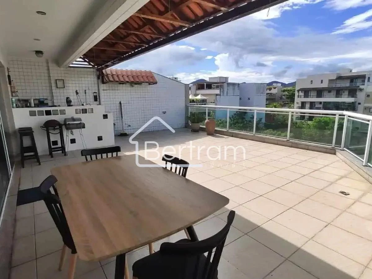 Washing machine in a 3-bedroom apartment, 273 m² — photo 8