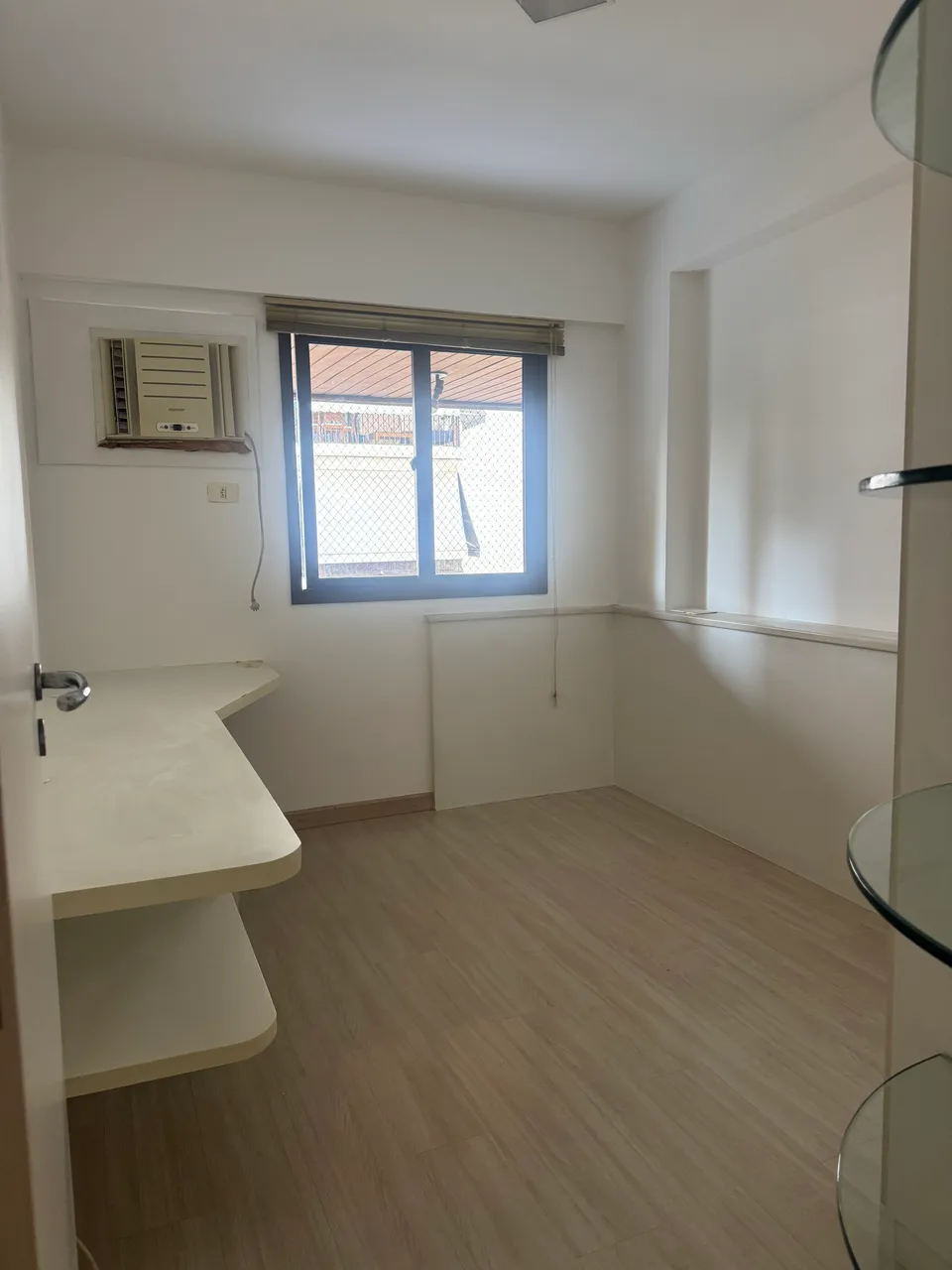 3-bedroom apartment with 3 bathrooms and 2 parking spaces — photo 5