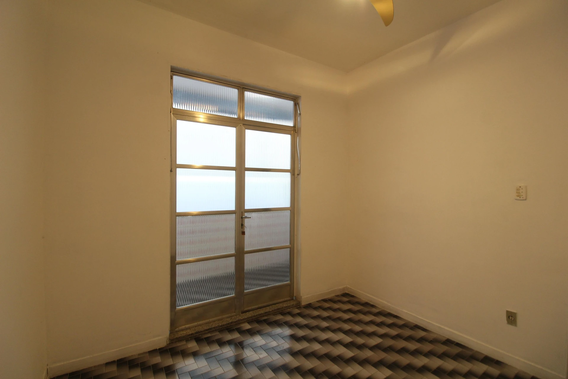 Condominium house with 3 bedrooms and 1 en-suite — photo 31