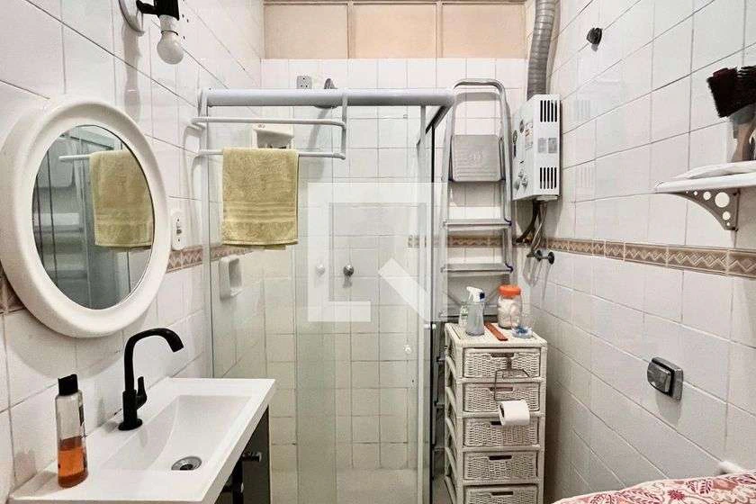 Furnished 40 m² apartment with 1 bedroom and 1 bathroom — photo 14