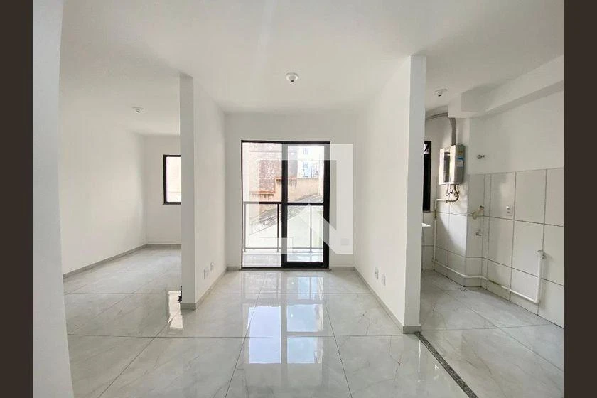 Unfurnished 2-bedroom apartment, 500 m² and 4 parking spaces