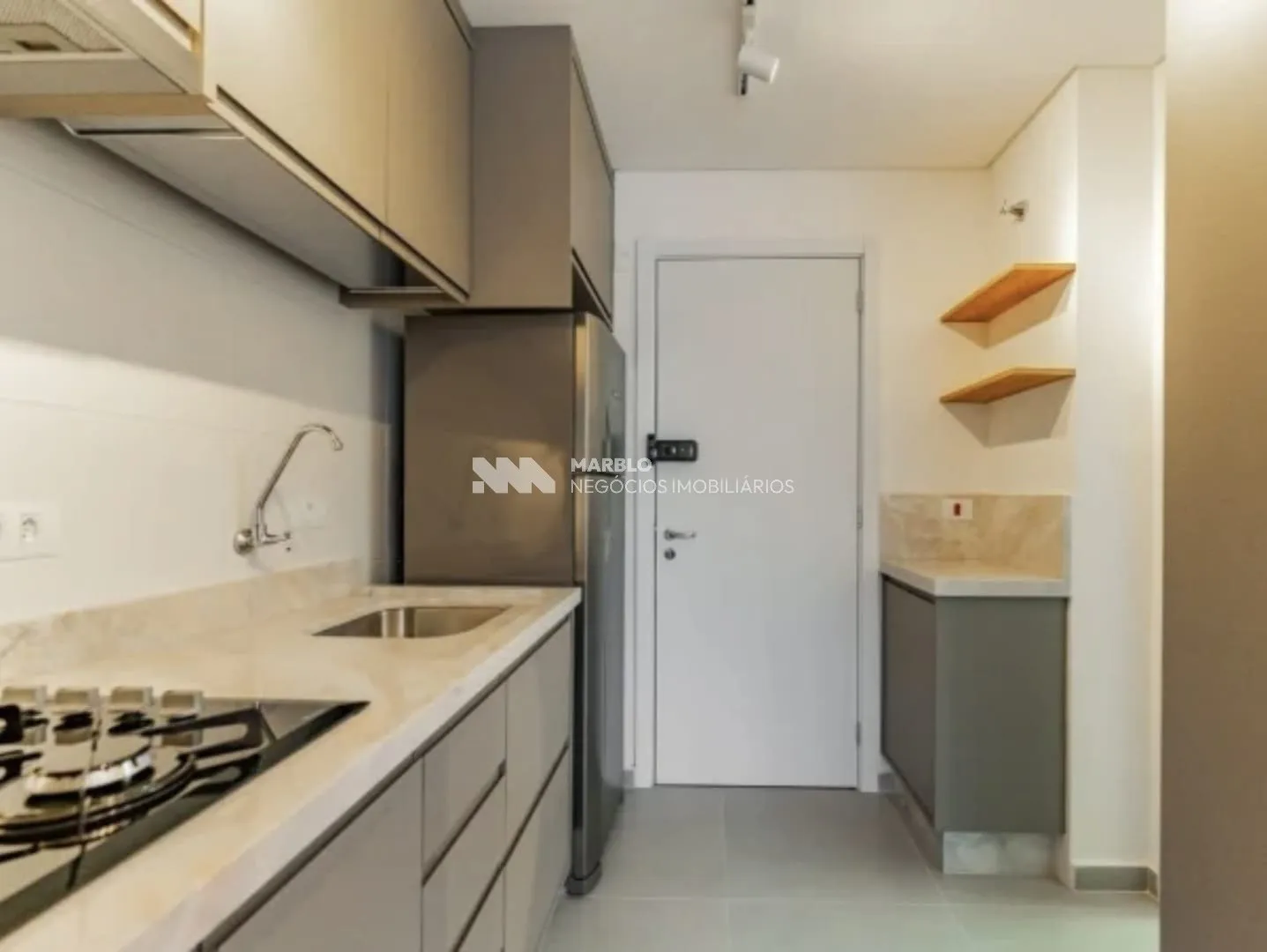One-bedroom apartment with a washing machine in Curitiba — photo 11