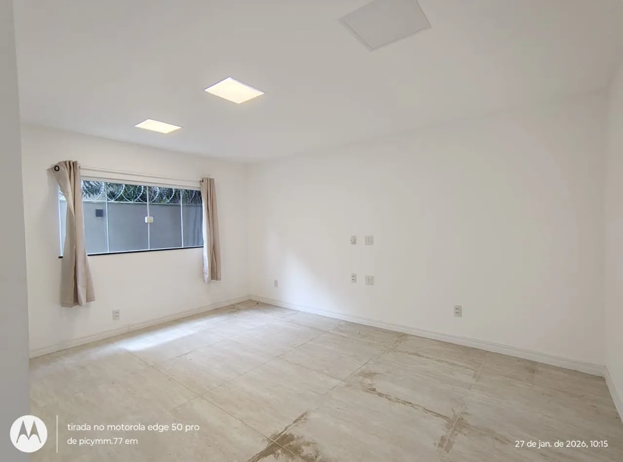 Casa de condomínio com 4 quartos e cozinha integrada — photo 3