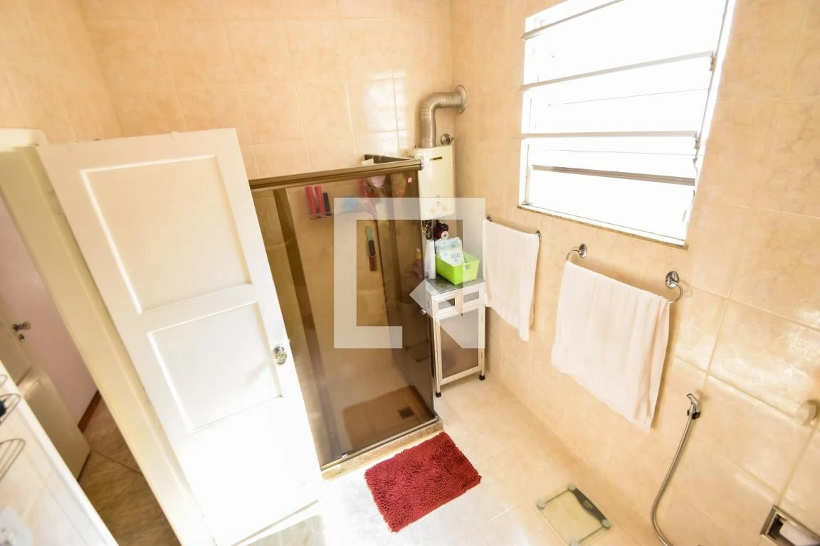 Casa mobiliada com 6 quartos e 3 suítes com jardim e BBQ — photo 83