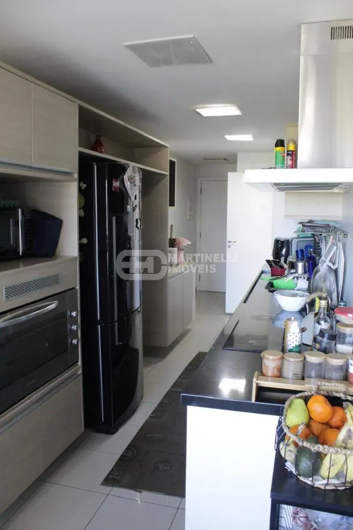 Furnished apartment with 4 bedrooms and a glass balcony — photo 24