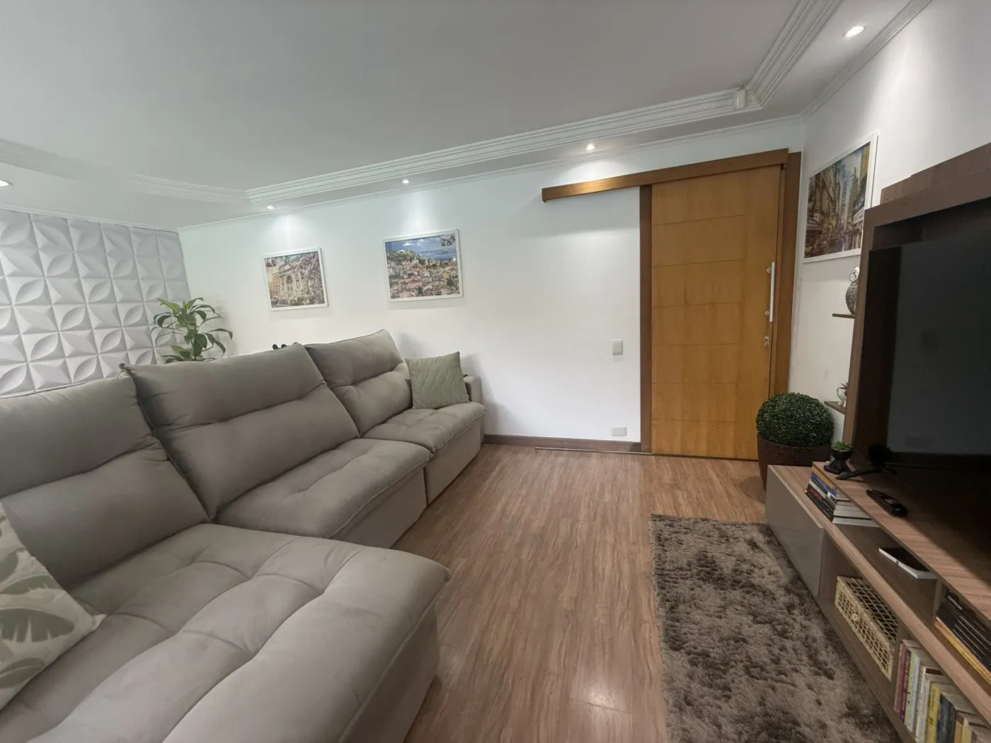 Furnished house, 300 m², with a bathtub — photo 5