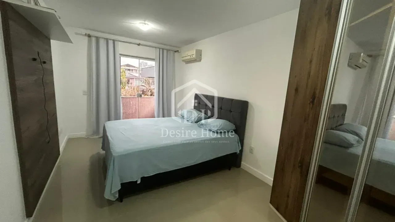 House with 4 bedrooms and an open-plan kitchen — photo 5