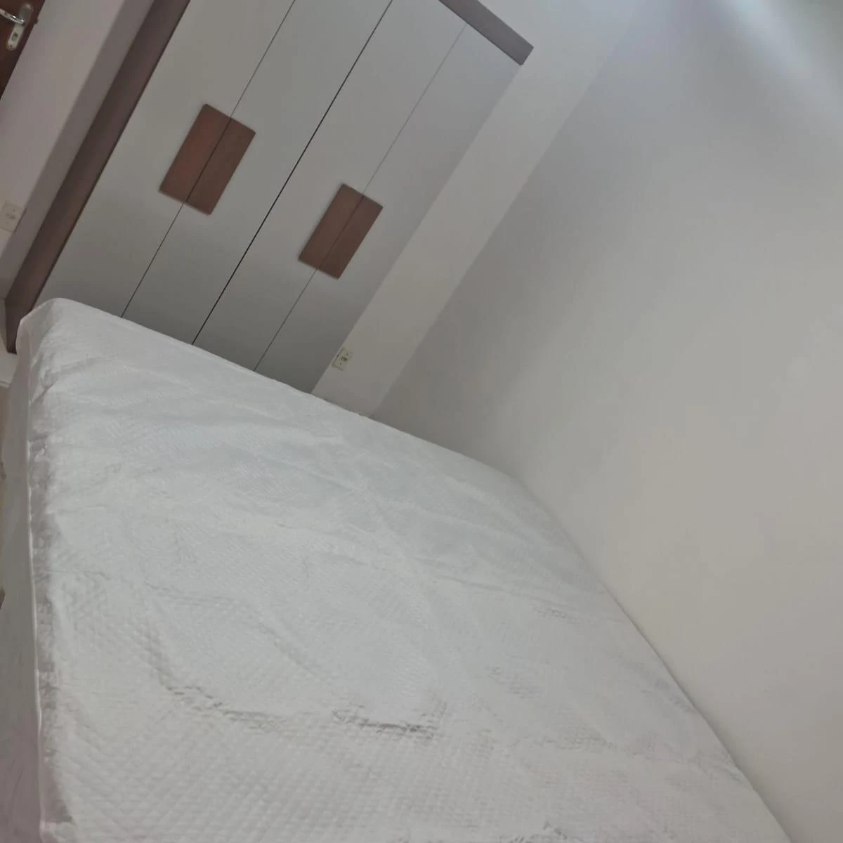 Furnished apartment, 70 m², with a washing machine — photo 11
