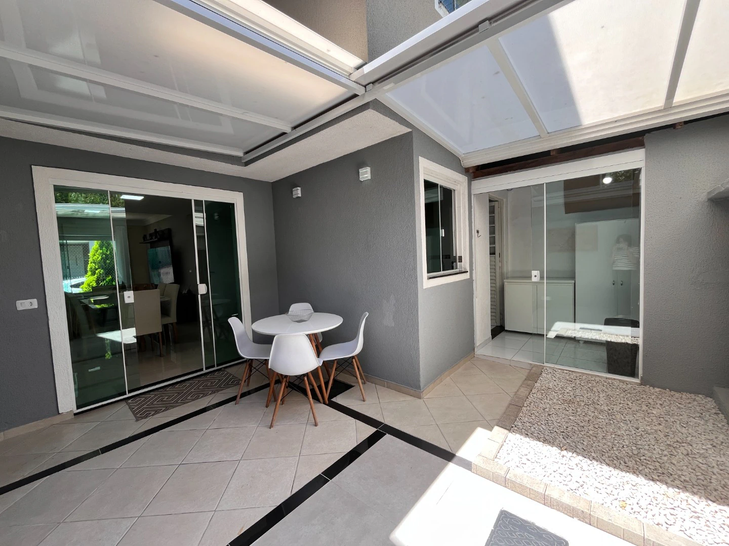 3 quartos e banheira: casa de 180 m² — photo 19