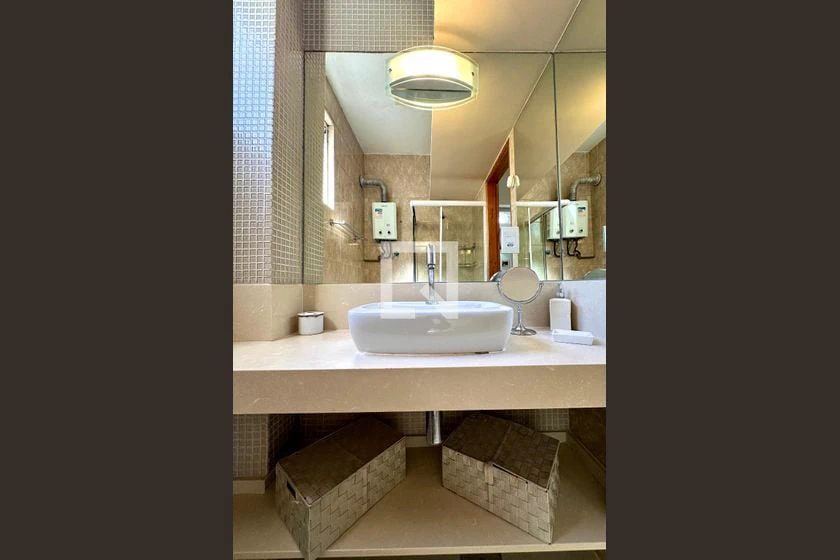 Apartamento de 1 quarto com cozinha separada — photo 25