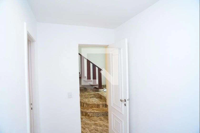 Unfurnished apartment with 2 en-suite bedrooms — photo 22
