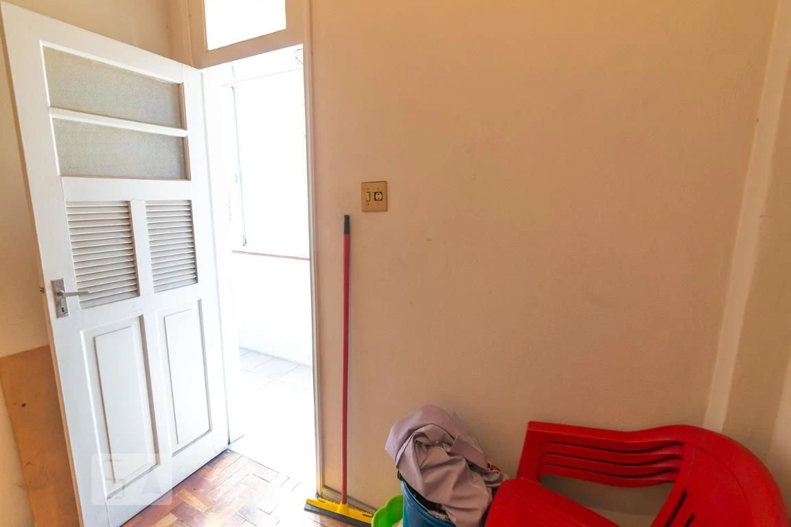 Apartamento mobiliado com 3 quartos e 2 banheiros — photo 49