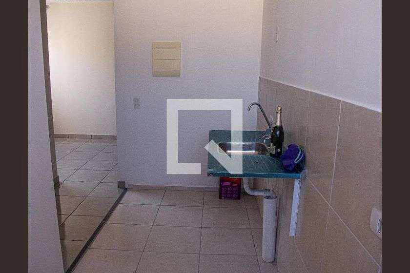 Квартира 44 м² з 2 спальнями та балконом — photo 2