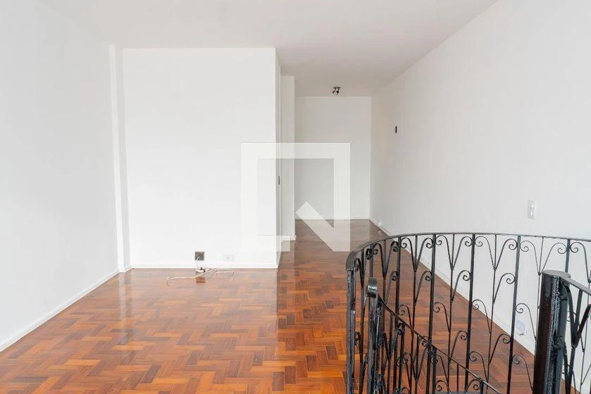 2-bedroom apartment with a grill on the balcony — photo 47