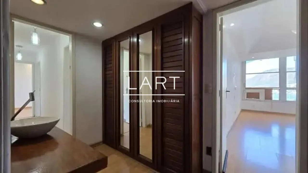 Вид на воду и 4 спальни: квартира 190 м² — photo 22