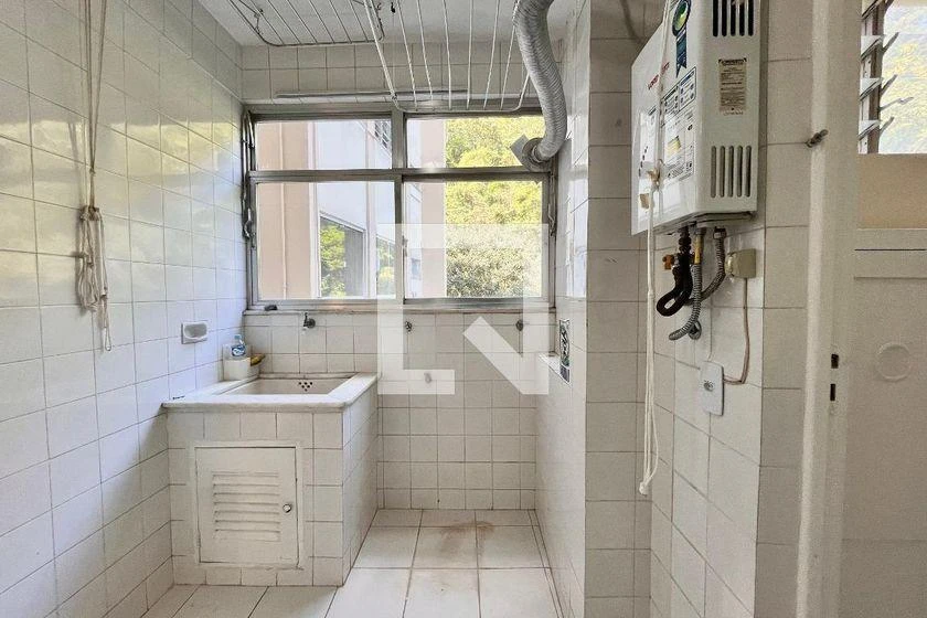 Apartamento de 2 quartos com cozinha fechada — photo 43