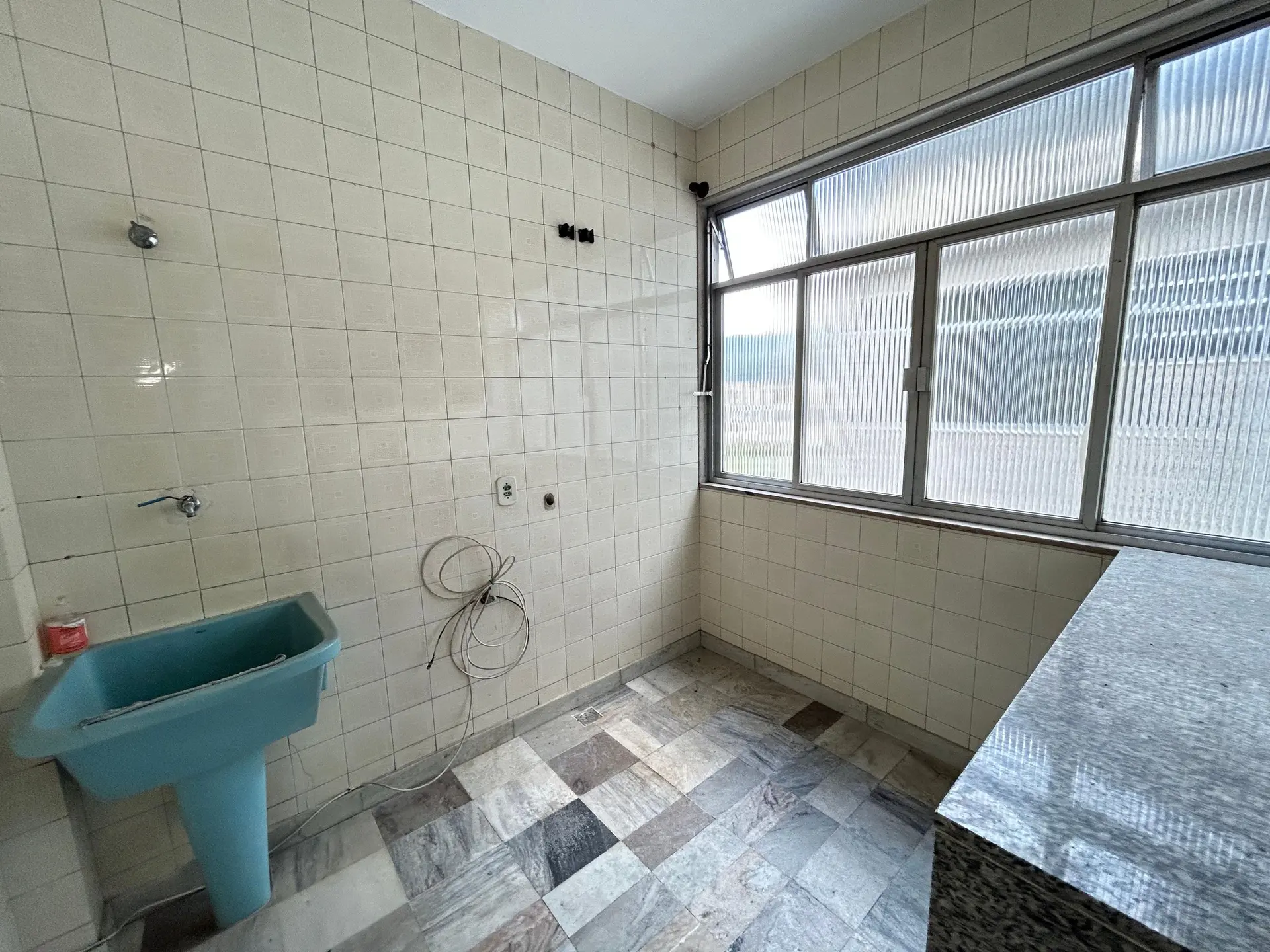 2-bedroom apartment, 1 with its own bathroom, 77 m² — photo 27