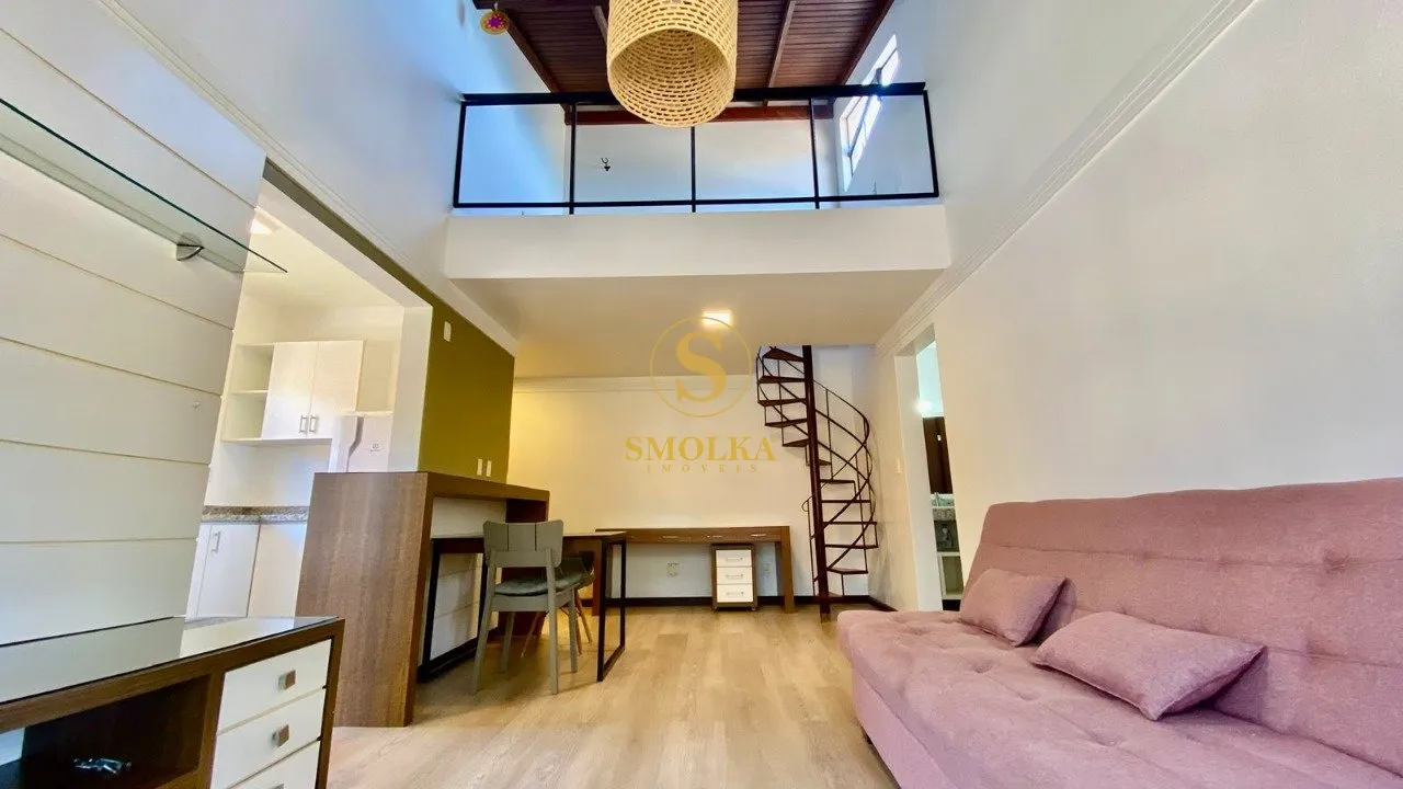 2-bedroom apartment with a home office in Florianópolis