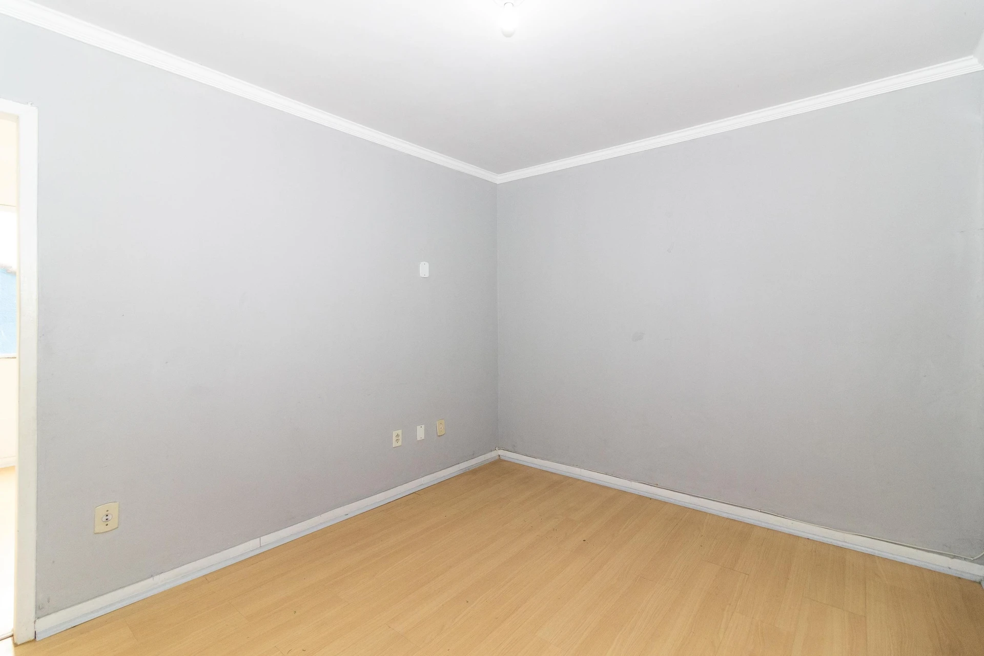 Apartment, 50 m², with wood or laminate floors — photo 19