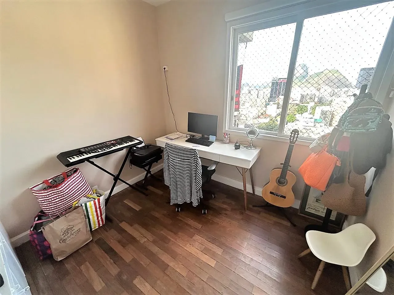 3-bedroom apartment with laundry area and 105 m² — photo 19