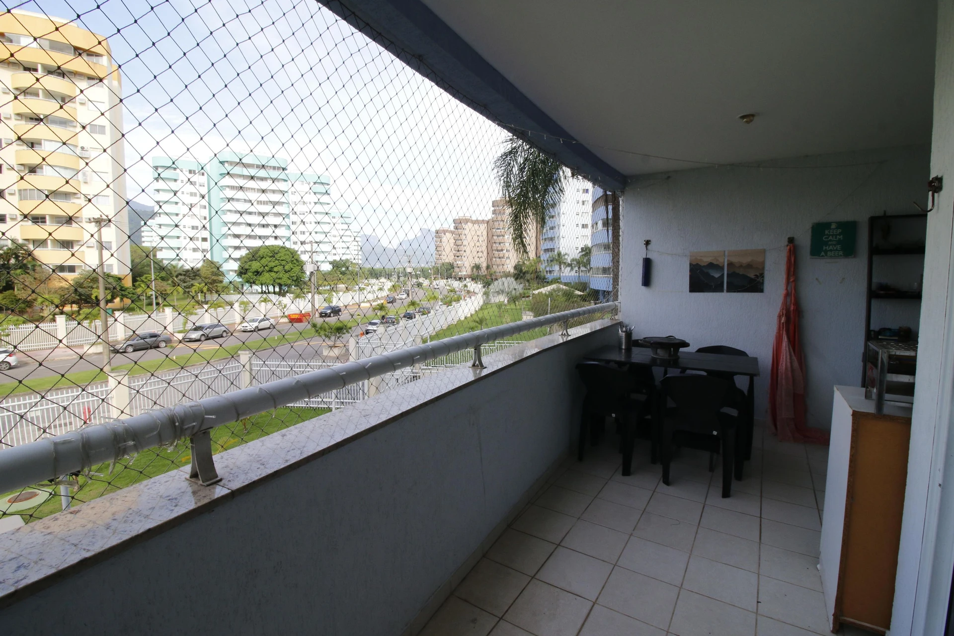 Home office in a 4-bedroom apartment, 114 m² — photo 2