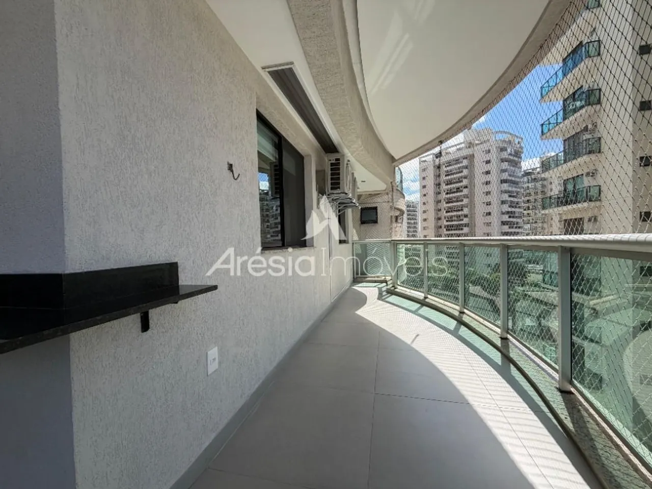 2-bedroom apartment with open-plan gas kitchen — photo 12