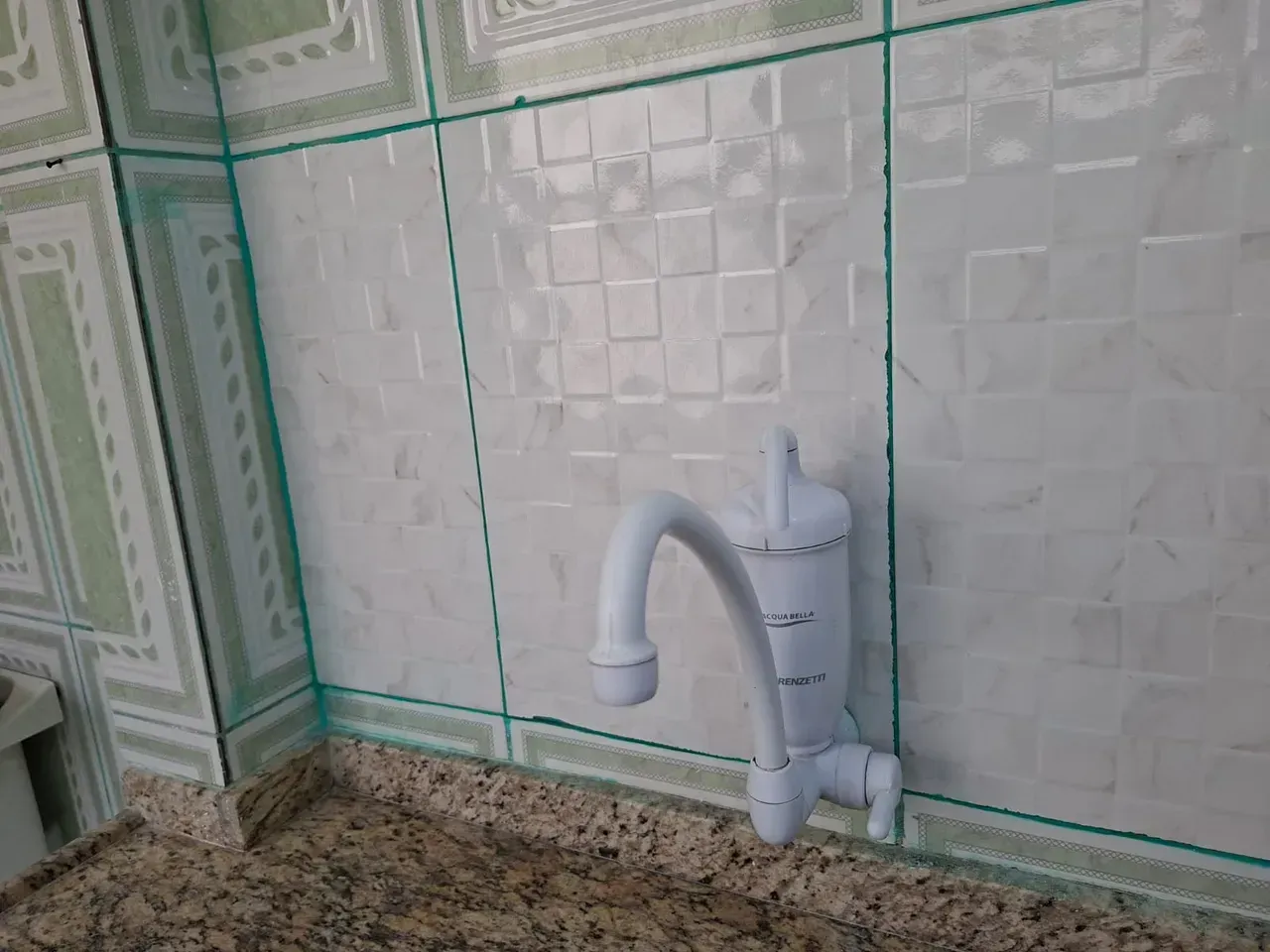 1-bedroom apartment with tiled floors and glass shower — photo 14