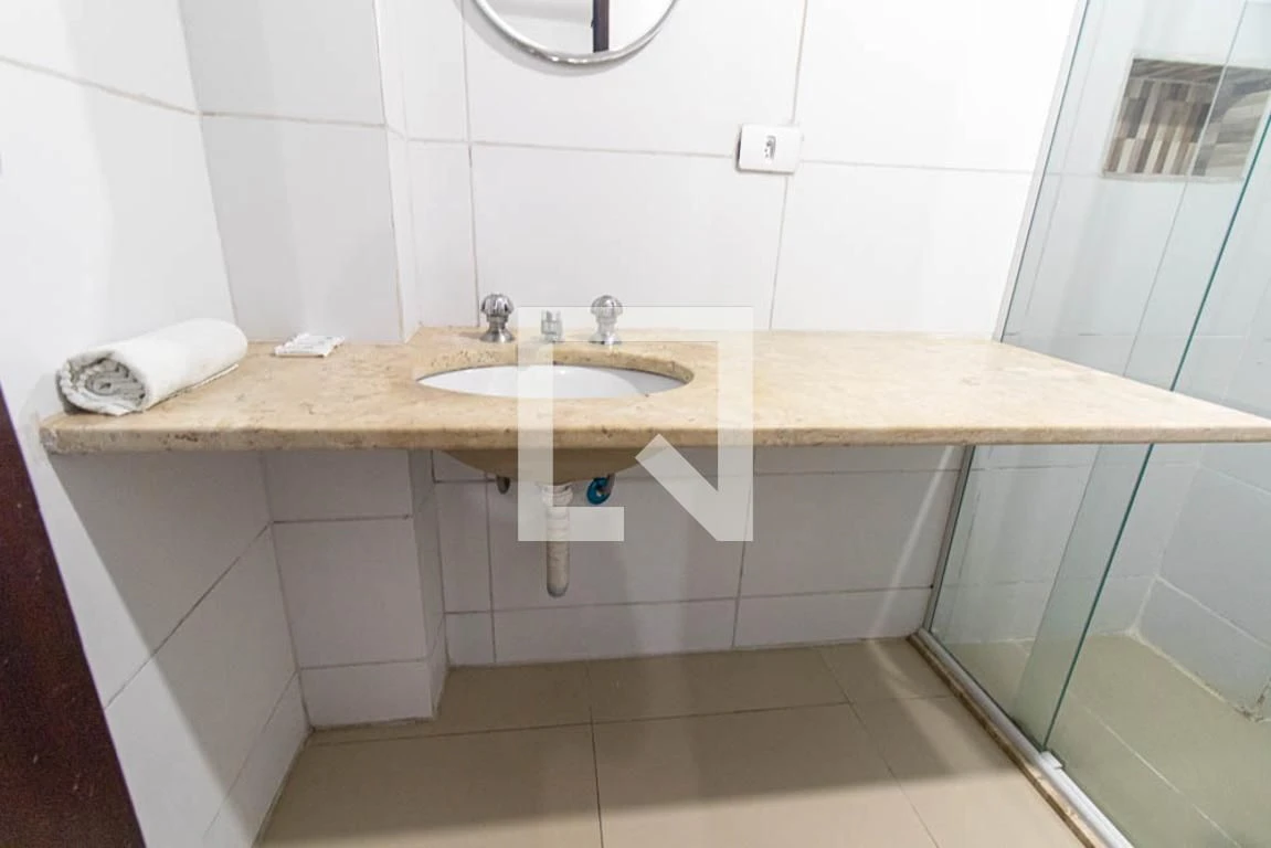Apartment, 90 m², with wood or laminate floors — photo 20