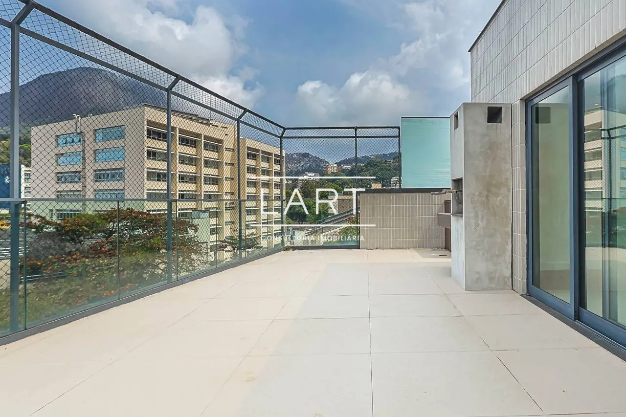180 m² apartment with 3 bedrooms and 2 parking spots — photo 11