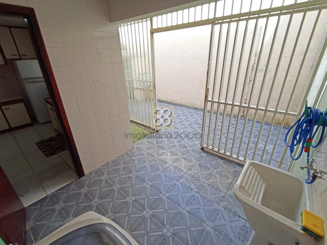 3-bedroom house with a washing machine in Curitiba — photo 7