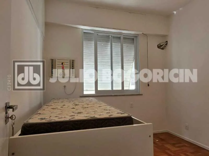 Apartamento, 79 m², com janelas do piso ao teto — photo 13