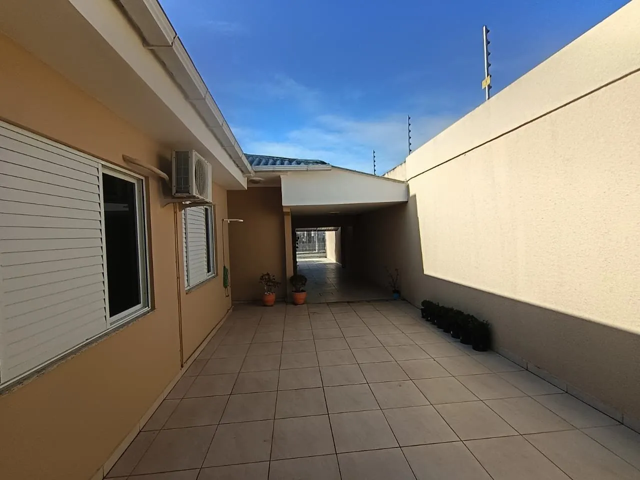 House with 4 bedrooms and private BBQ 454 m² — photo 23